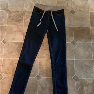 jeans
